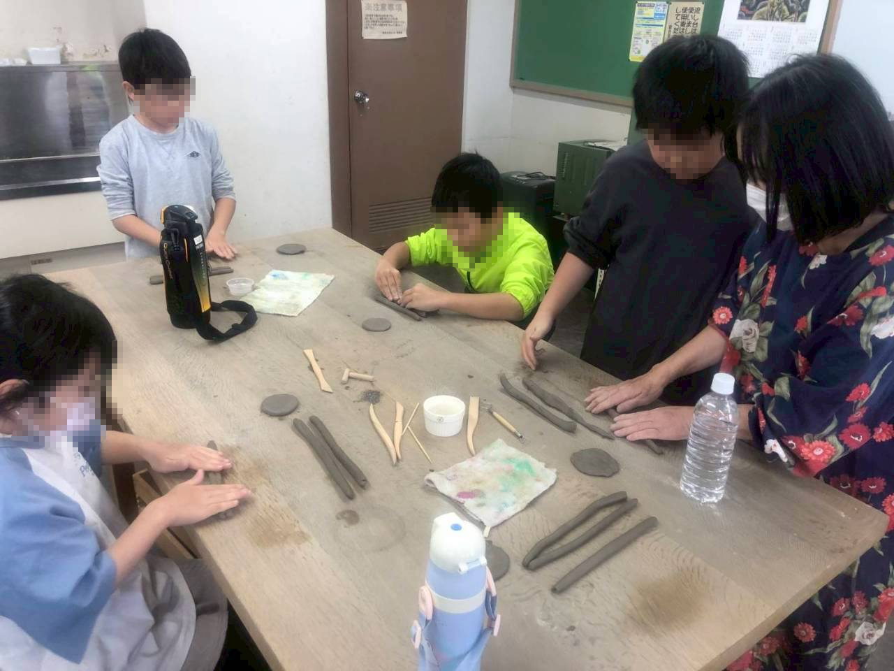 11月の校外学習in陶芸教室